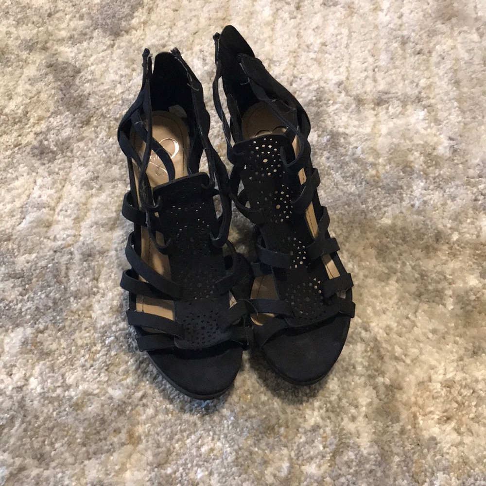 Black sandal heels